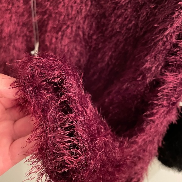 Eyelash sweaters /brand new /size large - Picture 2 of 4